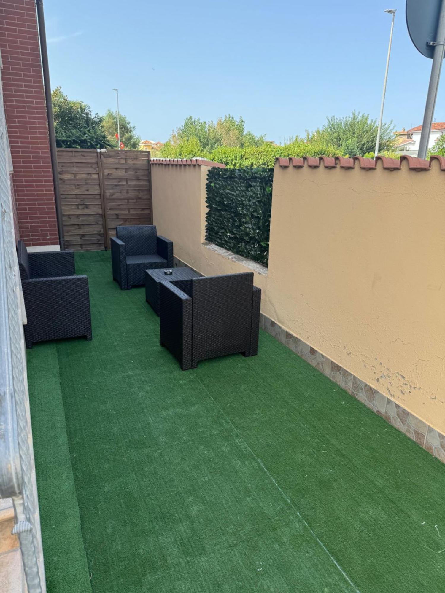 Guest House La Casaccia Fiumicino Exterior photo